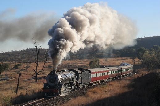 The CA climbing through the old abbatoir location on the morning of 10 June in stunning clear morning light (2)<br /><br />Photo by Chris Janisch 10/06/07