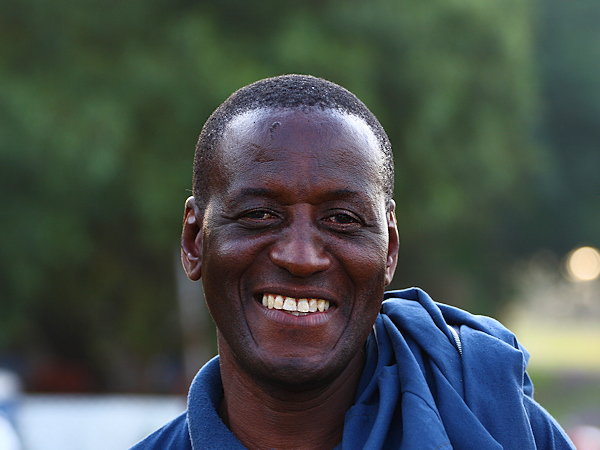 "BZ" at the end of the day at Capital Park - dusty and hot but still cheerful!  -  K R Wilson-Smith Nov 2007