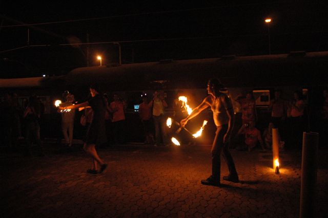 Pretoria North stop had the crowds entertained with fire dancers.